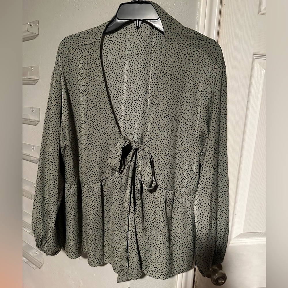 Women’s blouse